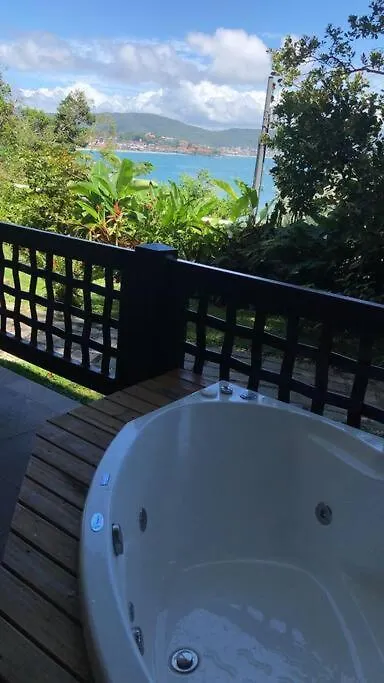 Apto 2 - Com Jacuzzi E Vista Mar - Morada Do Ganso Bombinhas Apartamento